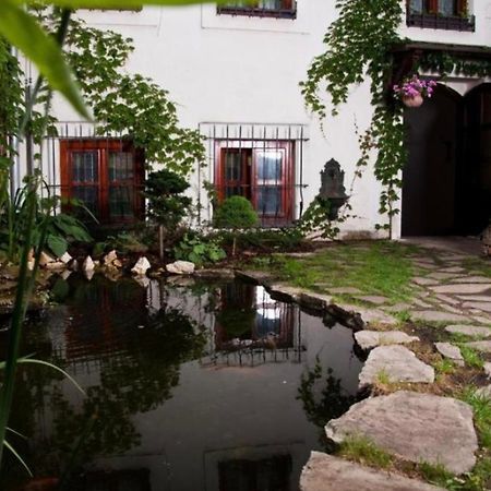 Vip Miku Apartman 2 Mikulov Exteriör bild