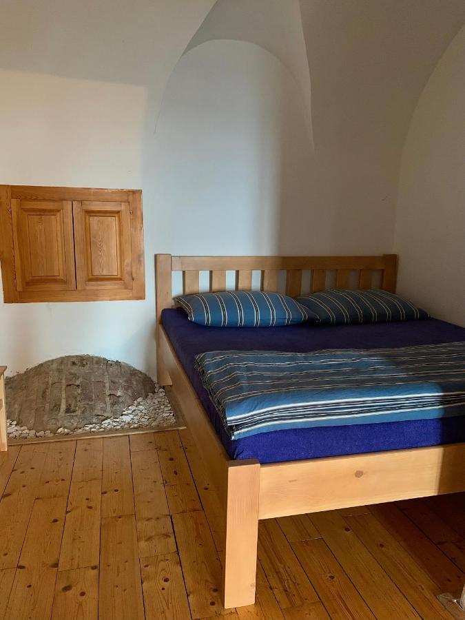 Vip Miku Apartman 2 Mikulov Exteriör bild
