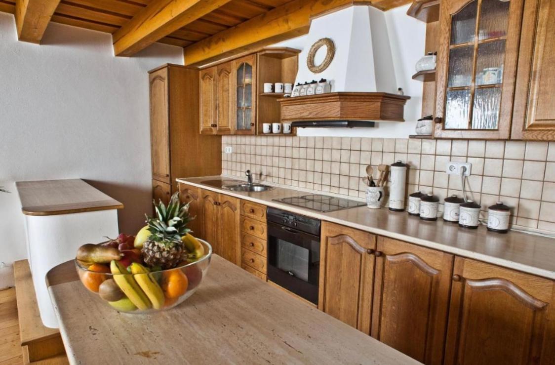 Vip Miku Apartman 2 Mikulov Exteriör bild